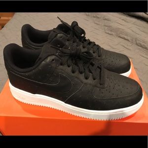 Nike Air Force 1 ‘07 LV8
